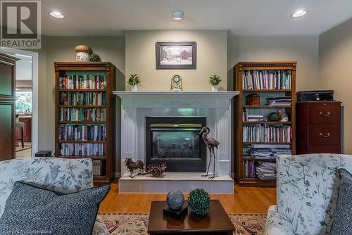 1 Kusins Court, Dundas, ON - Indoor Photo Showing Living Room With Fireplace