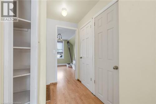 552 Quebec Street, Hamilton, ON - Indoor Photo Showing Other Room