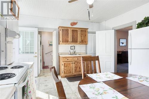 149 Richmond Street, Amherstburg, ON - Indoor Photo Showing Kitchen