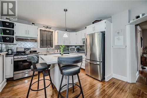 187 Grenfell Street, Hamilton, ON - Indoor Photo Showing Kitchen