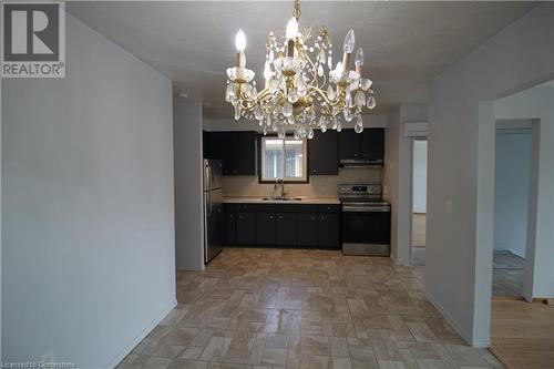 19 Delena Avenue N, Hamilton, ON - Indoor Photo Showing Kitchen