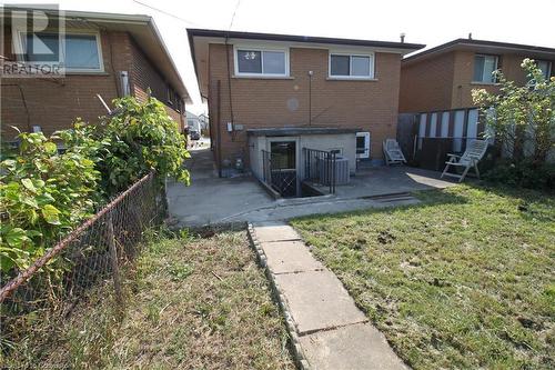 19 Delena Avenue N, Hamilton, ON - Outdoor With Exterior