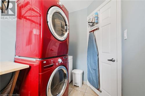 24 Benziger Lane, Hamilton, ON - Indoor Photo Showing Laundry Room