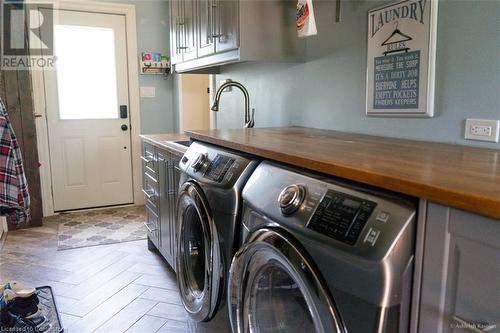 213 Concession 4 Road W, Hamilton, ON - Indoor Photo Showing Laundry Room