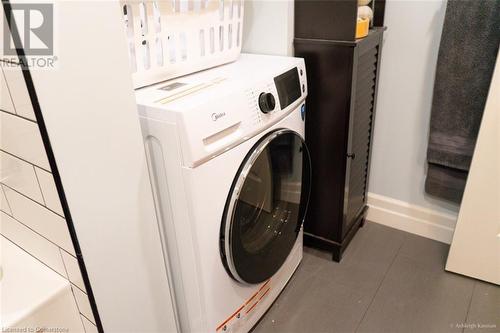 213 Concession 4 Road W, Hamilton, ON - Indoor Photo Showing Laundry Room