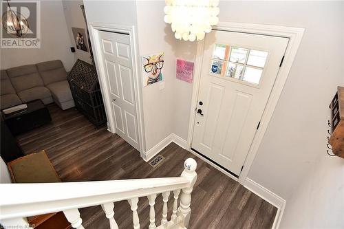 215 Rosslyn Avenue N, Hamilton, ON - Indoor Photo Showing Other Room With Fireplace