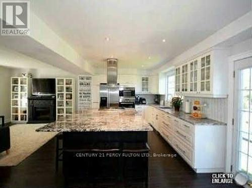 1215 Eleanor Avenue, Cambridge, ON - Indoor Photo Showing Kitchen