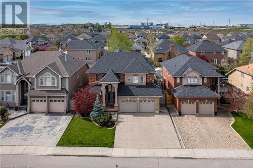 41 Kingsview Drive, Stoney Creek, ON - Outdoor With Facade