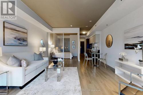 304 - 220 George Street, Toronto, ON - Indoor Photo Showing Living Room