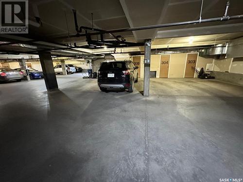 206 1172 103Rd Street, North Battleford, SK - Indoor Photo Showing Garage