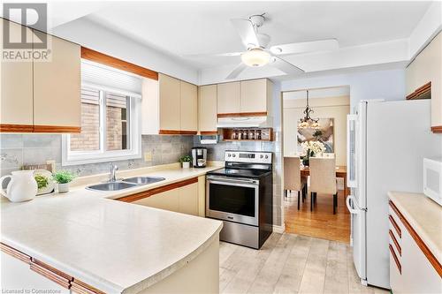 5417 Sheldon Park Drive, Burlington, ON - Indoor Photo Showing Kitchen With Double Sink