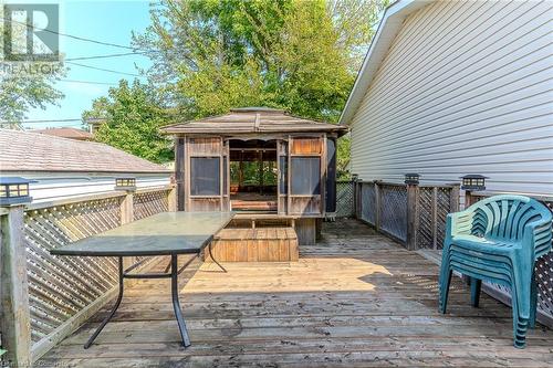 15 Queensbury Road, Fort Erie, ON - Outdoor With Deck Patio Veranda