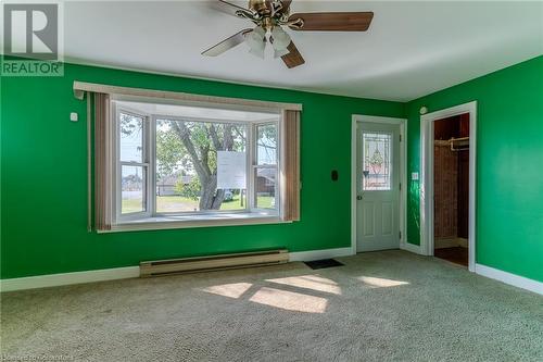 15 Queensbury Road, Fort Erie, ON - Indoor Photo Showing Other Room