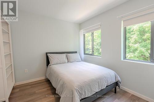 35 - 369 Essa Road, Barrie (Ardagh), ON - Indoor Photo Showing Bedroom