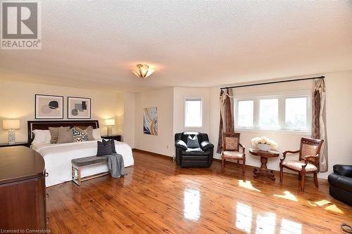 102 Huntingwood Avenue, Hamilton, ON - Indoor Photo Showing Other Room