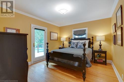 676 King Road, Burlington, ON - Indoor Photo Showing Bedroom