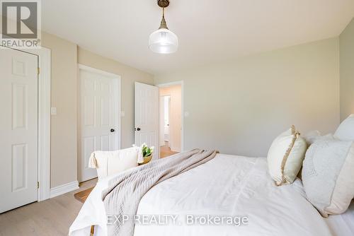 138 Johnston Court, Alnwick/Haldimand (Grafton), ON - Indoor Photo Showing Bedroom