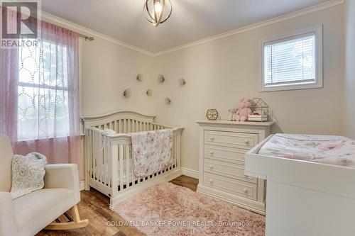 56 Fairview Avenue, London, ON - Indoor Photo Showing Bedroom