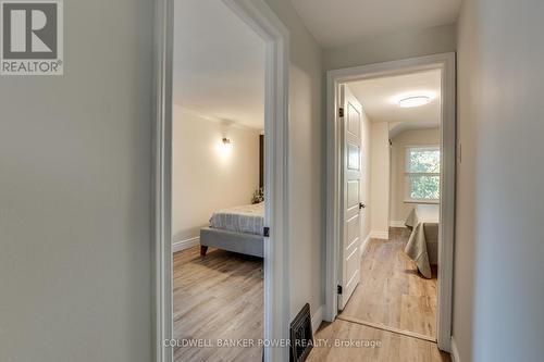 56 Fairview Avenue, London, ON - Indoor Photo Showing Other Room