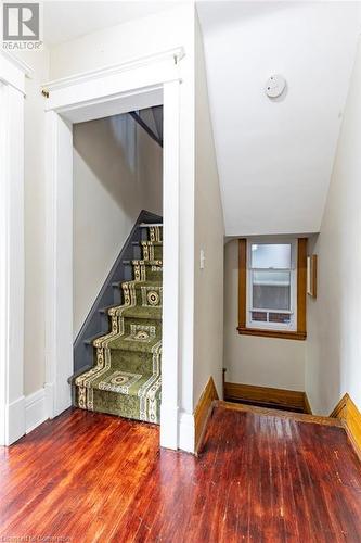 49 Rutherford Avenue, Hamilton, ON - Indoor Photo Showing Other Room