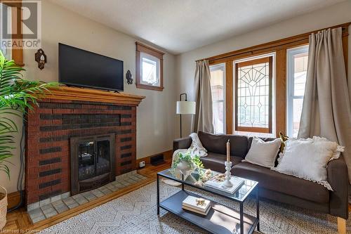 49 Rutherford Avenue, Hamilton, ON - Indoor Photo Showing Living Room With Fireplace