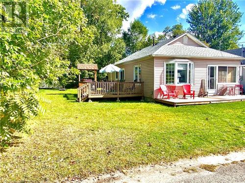 Double lot. - 322 Oxford Avenue, Crystal Beach, ON - Outdoor With Deck Patio Veranda