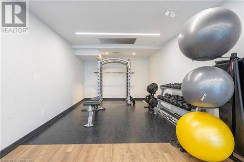 5230 Dundas Street Unit# A428, Burlington, ON - Indoor Photo Showing Gym Room