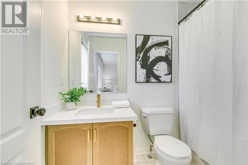 4220 Thomas Alton Boulevard, Burlington, ON - Indoor Photo Showing Bathroom