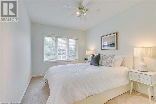 4220 Thomas Alton Boulevard, Burlington, ON - Indoor Photo Showing Bedroom