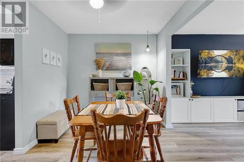 29 Quail Drive Unit# 11, Hamilton, ON - Indoor Photo Showing Dining Room