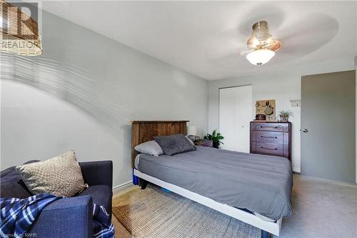 29 Quail Drive Unit# 11, Hamilton, ON - Indoor Photo Showing Bedroom