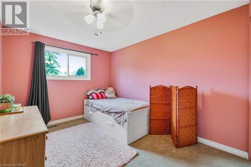 29 Quail Drive Unit# 11, Hamilton, ON - Indoor Photo Showing Bedroom