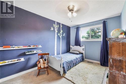 29 Quail Drive Unit# 11, Hamilton, ON - Indoor Photo Showing Bedroom