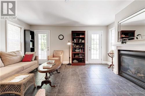 2329 Sharron Street, Burlington, ON - Indoor Photo Showing Living Room With Fireplace