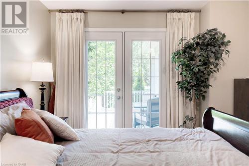 2329 Sharron Street, Burlington, ON - Indoor Photo Showing Bedroom