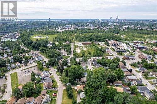 4434 Leader Lane, Niagara Falls, ON - Outdoor With View