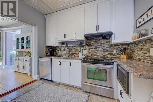 166 Ottawa Street S, Hamilton, ON - Indoor Photo Showing Kitchen With Upgraded Kitchen