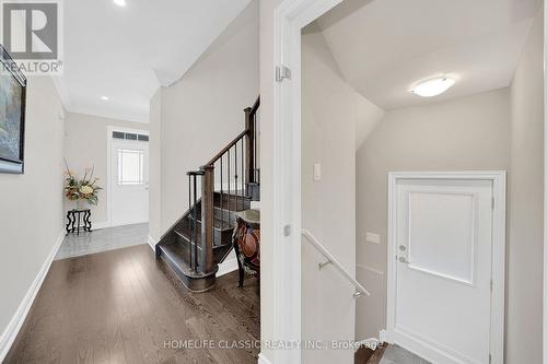 105 Mckenzie Way, Bradford West Gwillimbury, ON - Indoor Photo Showing Other Room