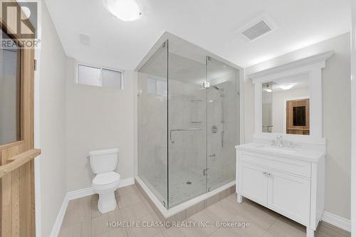 105 Mckenzie Way, Bradford West Gwillimbury, ON - Indoor Photo Showing Bathroom