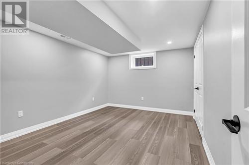 262 Barton Street, Stoney Creek, ON - Indoor Photo Showing Other Room