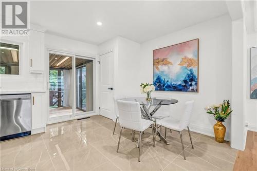 262 Barton Street, Stoney Creek, ON - Indoor Photo Showing Dining Room