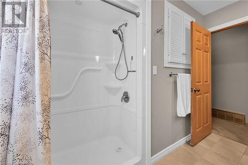 1 Eden Place, Simcoe, ON - Indoor Photo Showing Bathroom