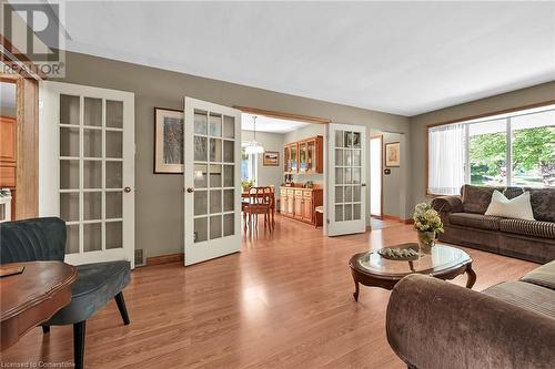 1 Eden Place, Simcoe, ON - Indoor Photo Showing Living Room