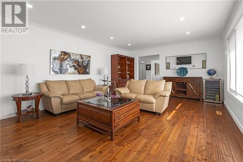 15414 Niagara River Parkway, Niagara-On-The-Lake, ON - Indoor Photo Showing Living Room