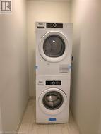 Ensuite Laundry - 