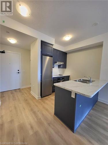 Kitchen - 600 North Service Road Unit# 424, Hamilton, ON - Indoor Photo Showing Kitchen With Double Sink