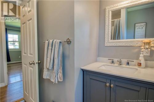 1036 Mollins Drive, Saint John, NB - Indoor Photo Showing Bathroom