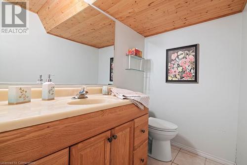 95 Starfish Drive, Mount Hope, ON - Indoor Photo Showing Bathroom