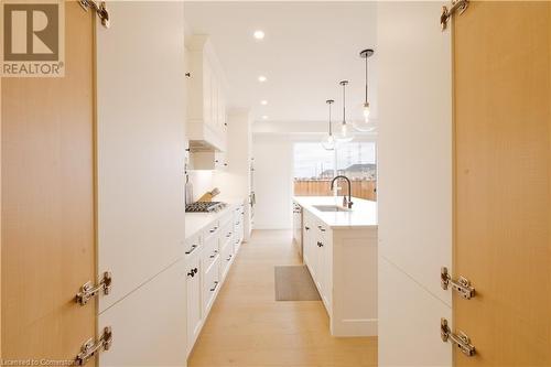 81 Homestead Way, Thorold, ON - Indoor Photo Showing Kitchen