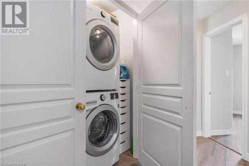 72 Windwood Drive, Hamilton, ON - Indoor Photo Showing Laundry Room